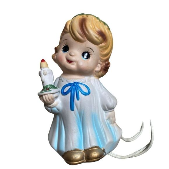 Guardian Angel nightlight Christmas around the world - Picture 1 of 3